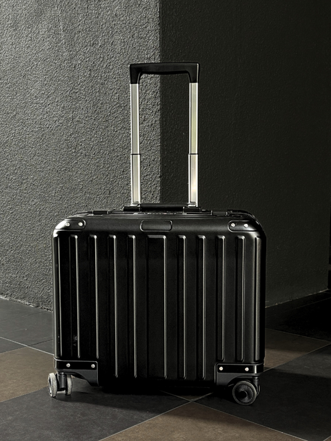 San Remo Platinum Series - Jet Black
