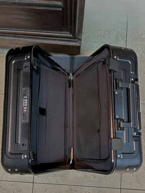 San Remo Platinum Series - Jet Black