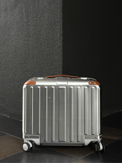 San Remo Platinum Series - Metallic Silver